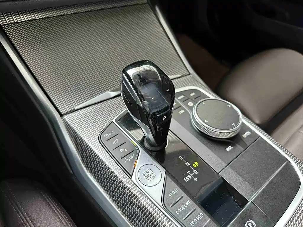 BMW 3 Series 2020 325Li M Sport Black Night Package фото 11