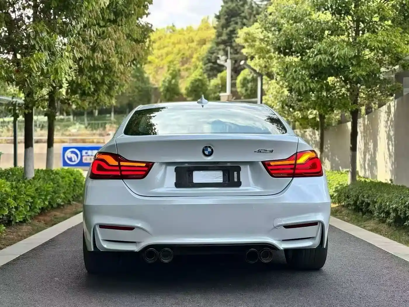 BMW 4 Series 2017 425i Gran Coupe Leading M Sport Package фото 8