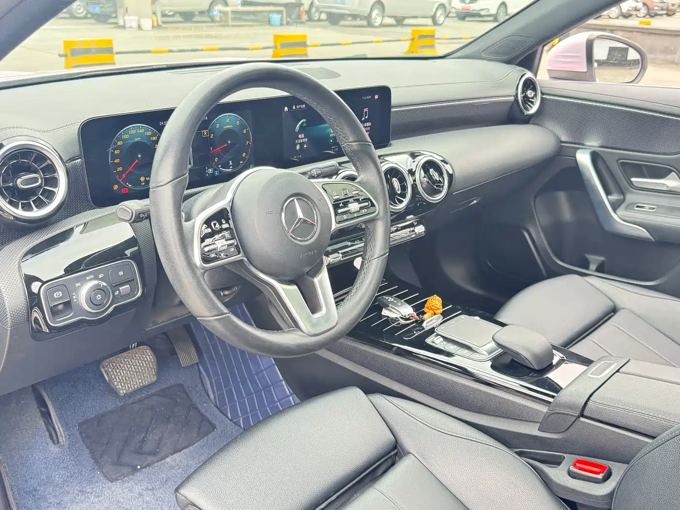 Mercedes-Benz A-Class 2021 A 200 L Sport Sedan Dynamic Type фото 12