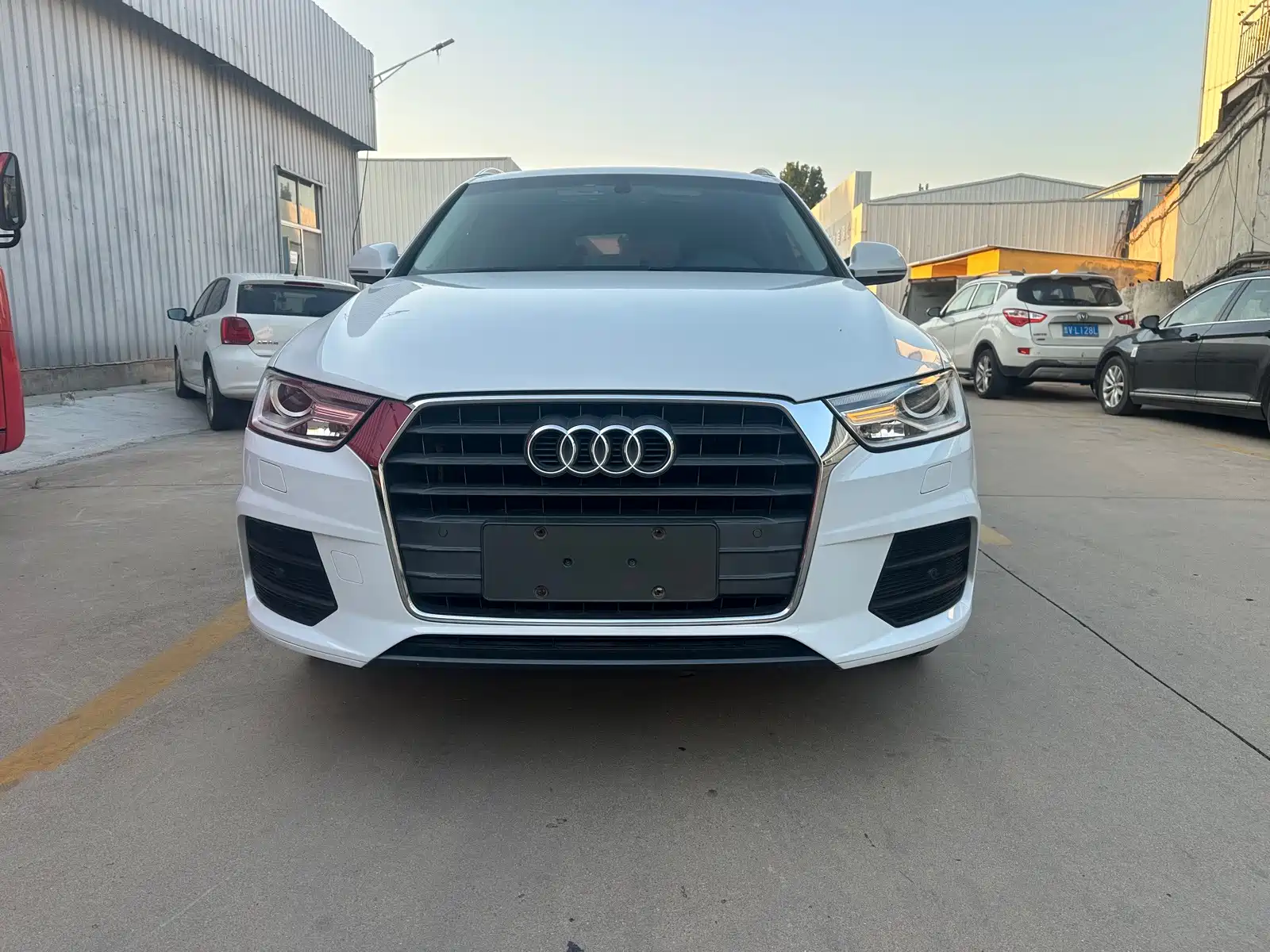 Фото 1 - Audi Q3