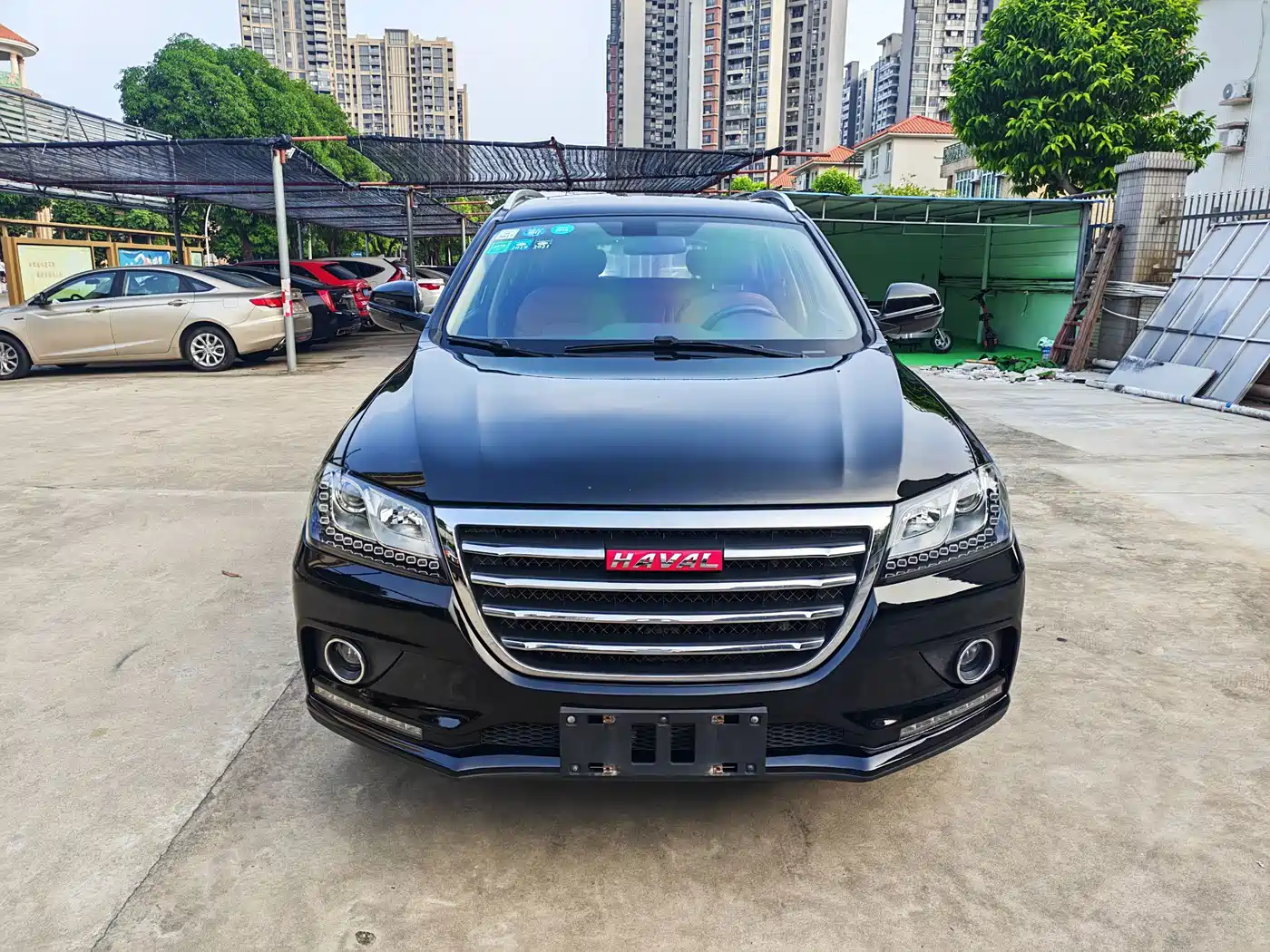 Фото 2 - Haval H2
