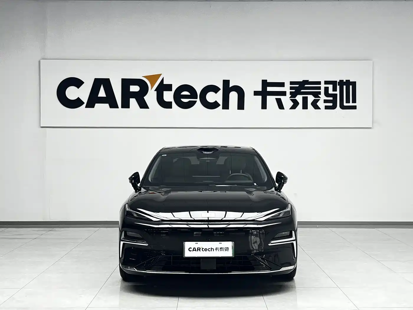 Geely Galaxy Galaxy Xingyao 8 2025 130km EM-P Starship Edition фото 2