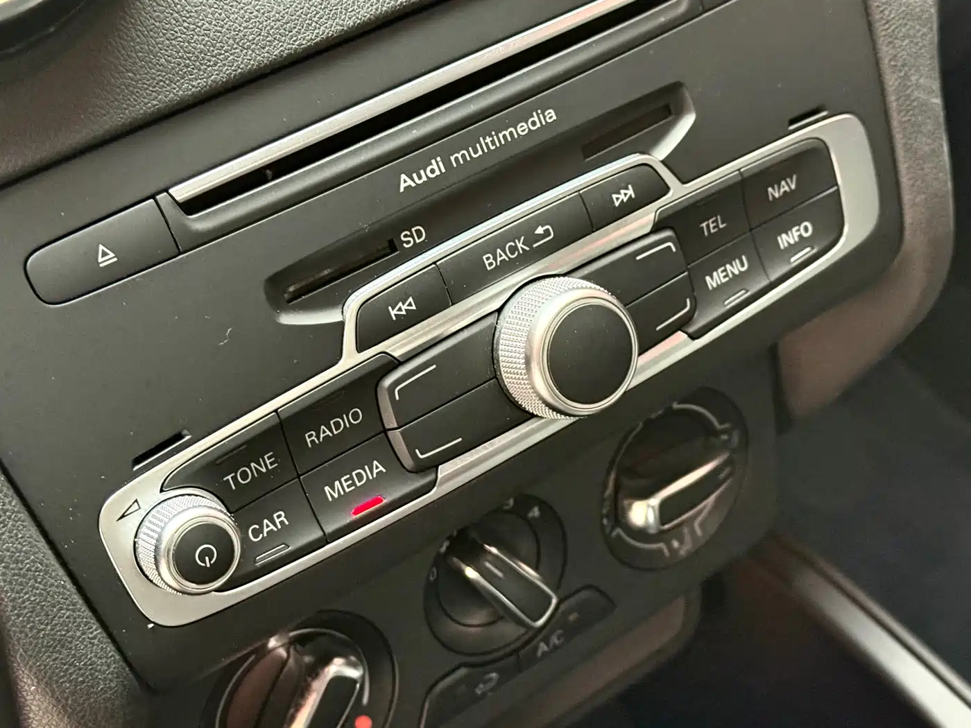 Audi A1 2016 30 TFSI Sportback Design Style Edition фото 13