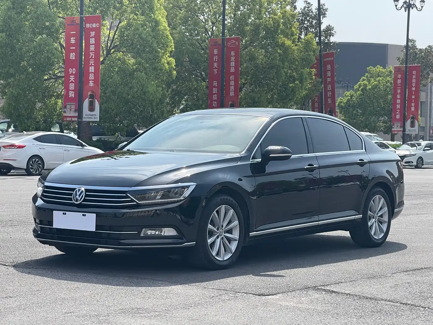 Volkswagen Magotan 2018 330TSI DSG Leading фото 3