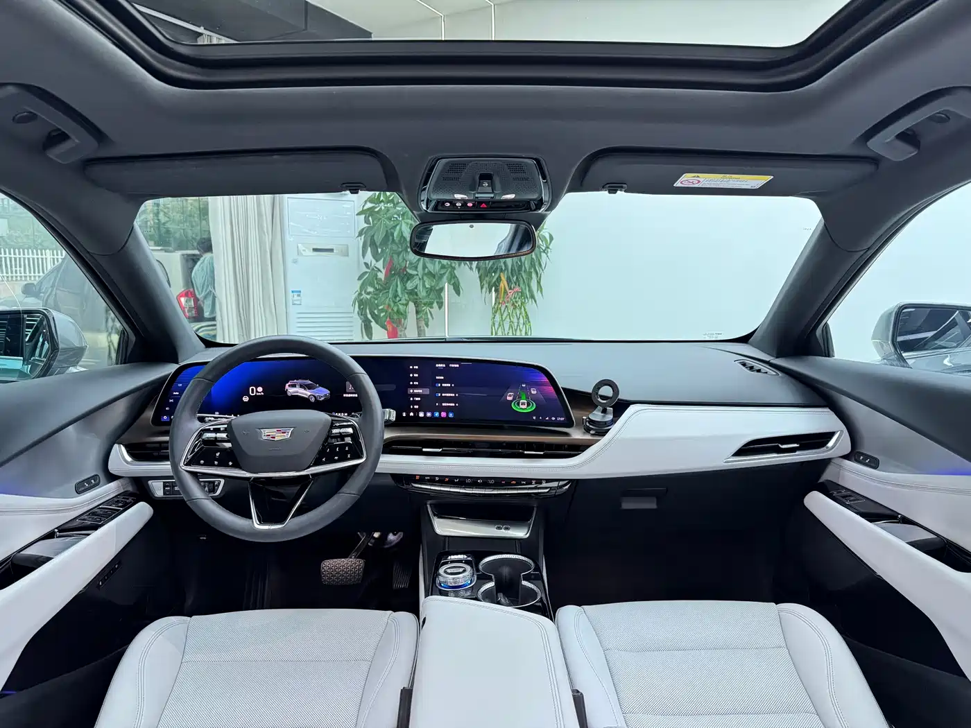 Cadillac GT4 2025 2023 25T Luxury Edition