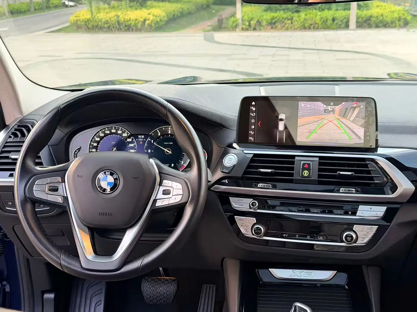 BMW X3 2019 xDrive25i Luxury Package фото 15