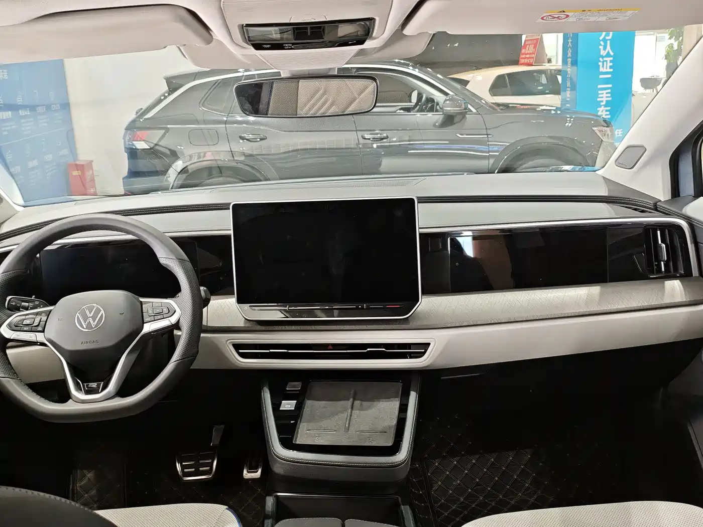 Volkswagen Talagon 2025 2025 450TSI R-Line 6-Seater