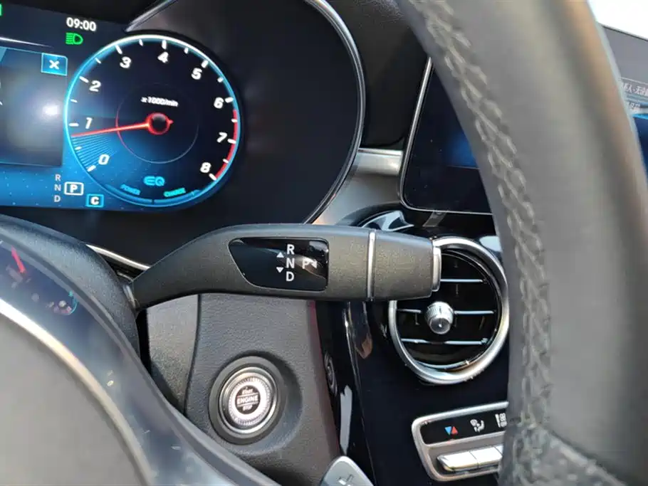 Mercedes-Benz C-Class 2021 C 260 Starry Exclusive Edition фото 16