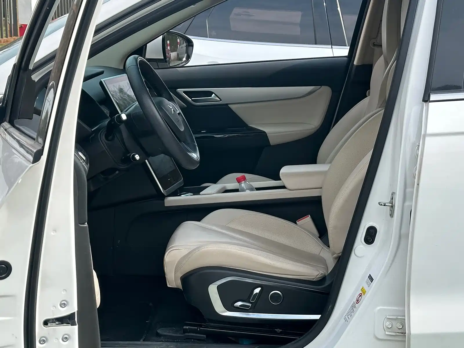 Фото 8 - XPeng G3
