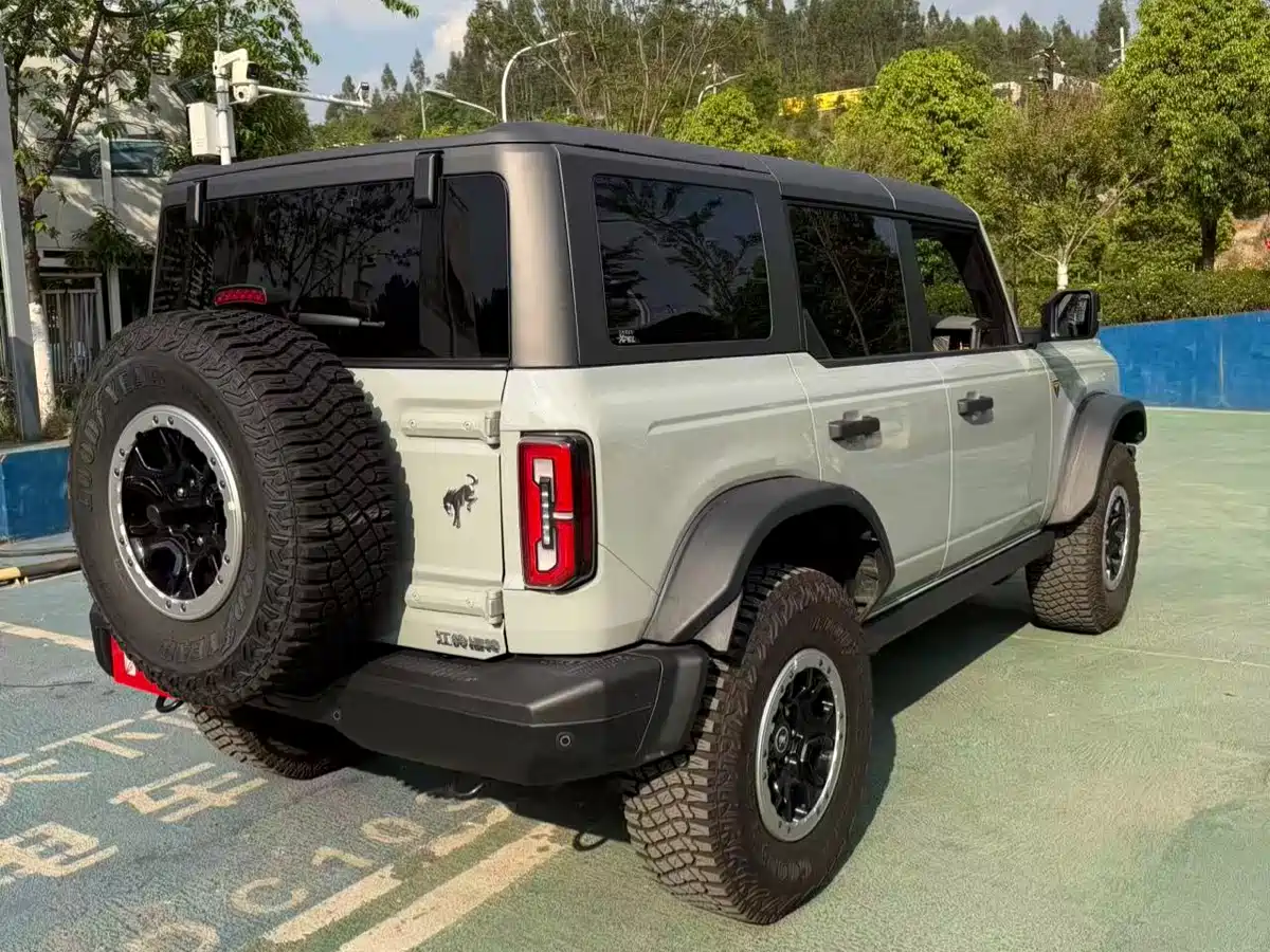 Ford Bronco 2024 2024 2.3T Badlands