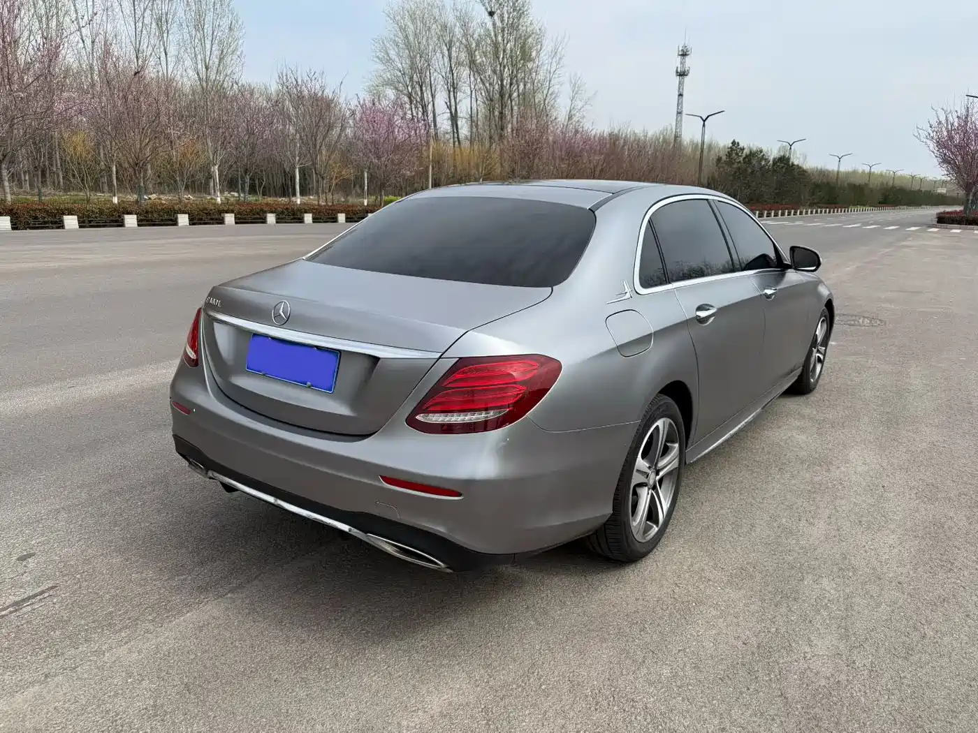 Mercedes-Benz E-Class 2017 E 300 L Sport Luxury фото 7