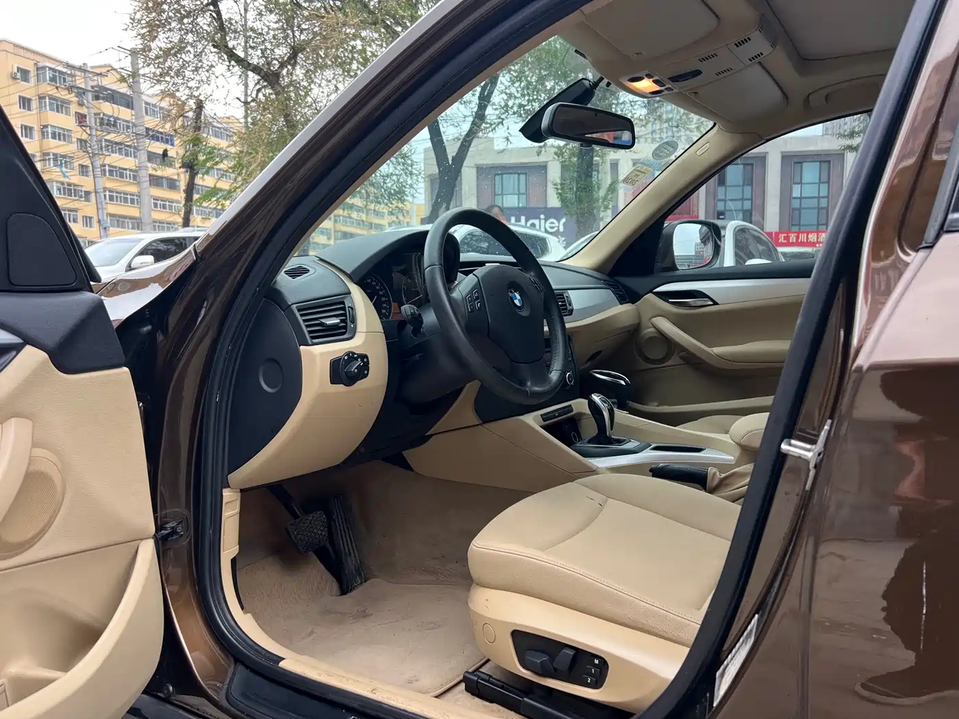 BMW X1 2012 2012 sDrive20i Leading Model