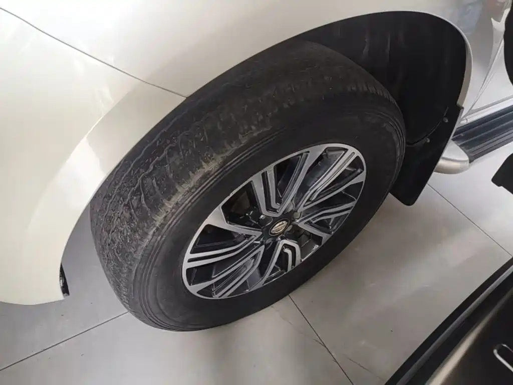 Nissan Terra 2019 2018 2.5L Automatic AWD Flagship