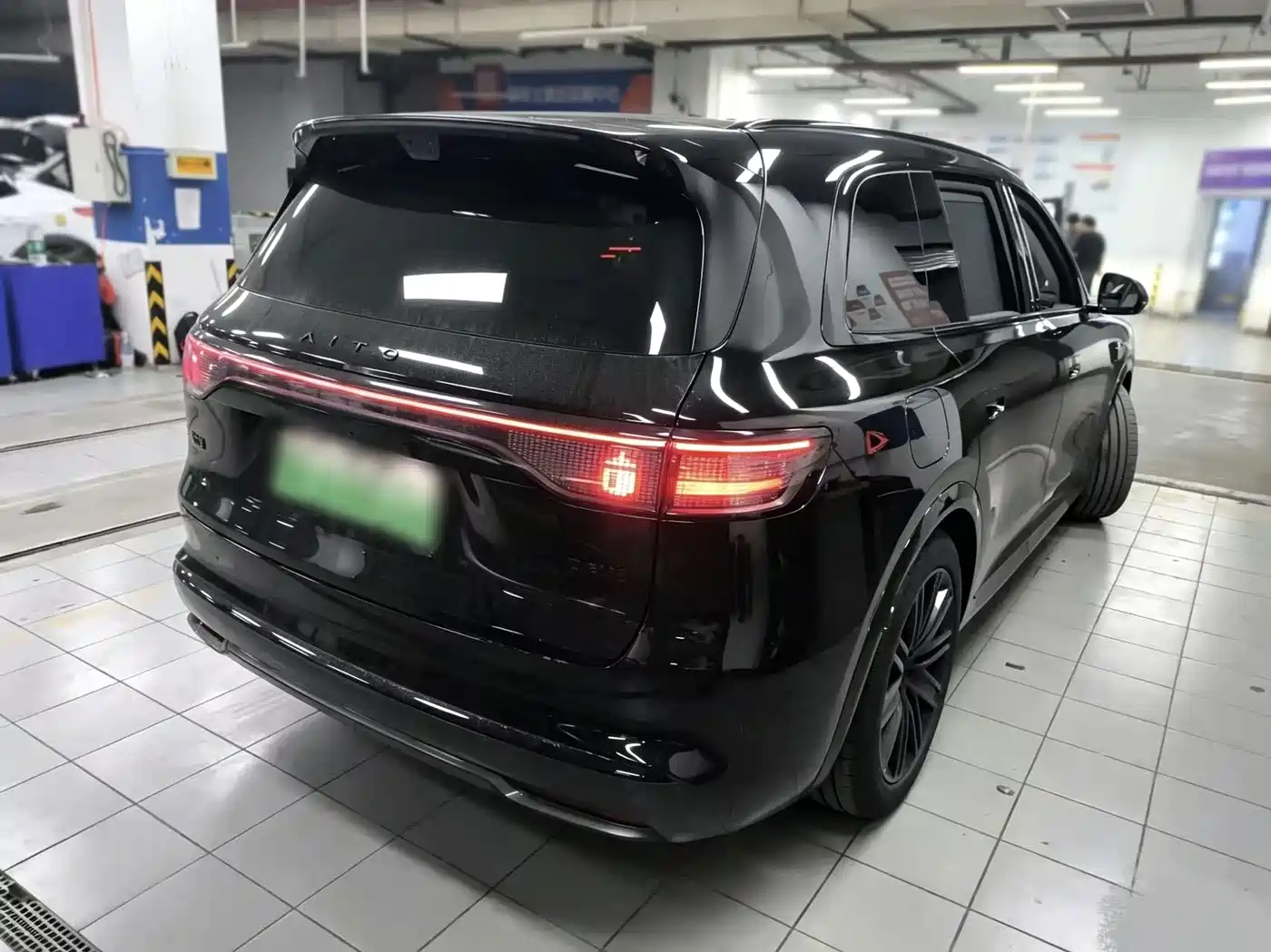 AITO Wenjie AITO M8 2026