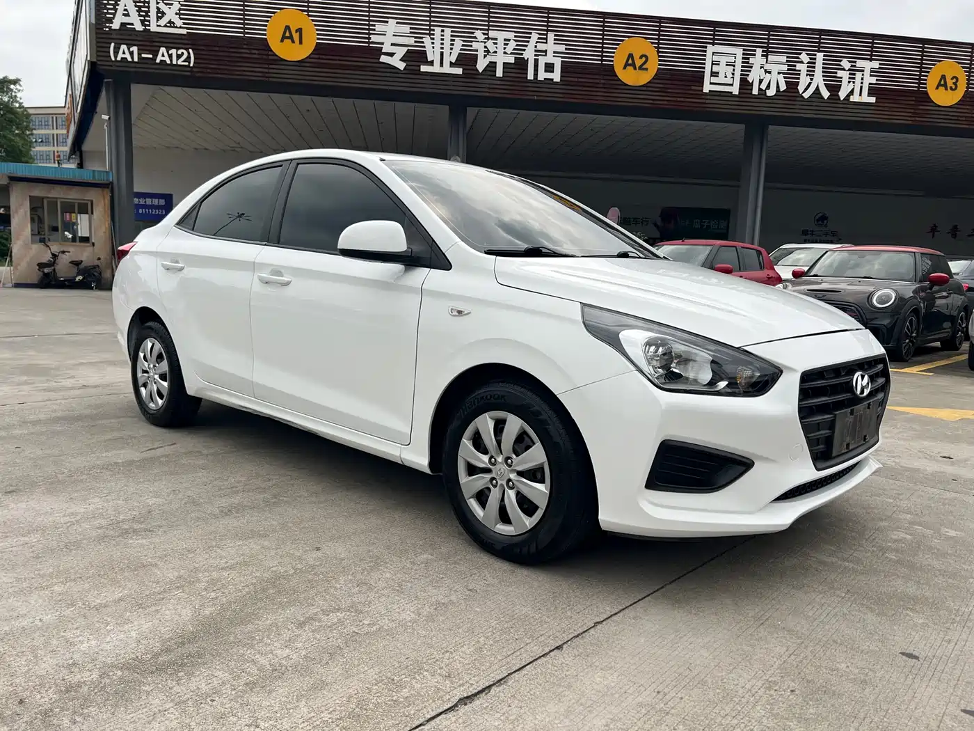 Hyundai Verna 2017 1.4L Manual Renewal China V фото 3