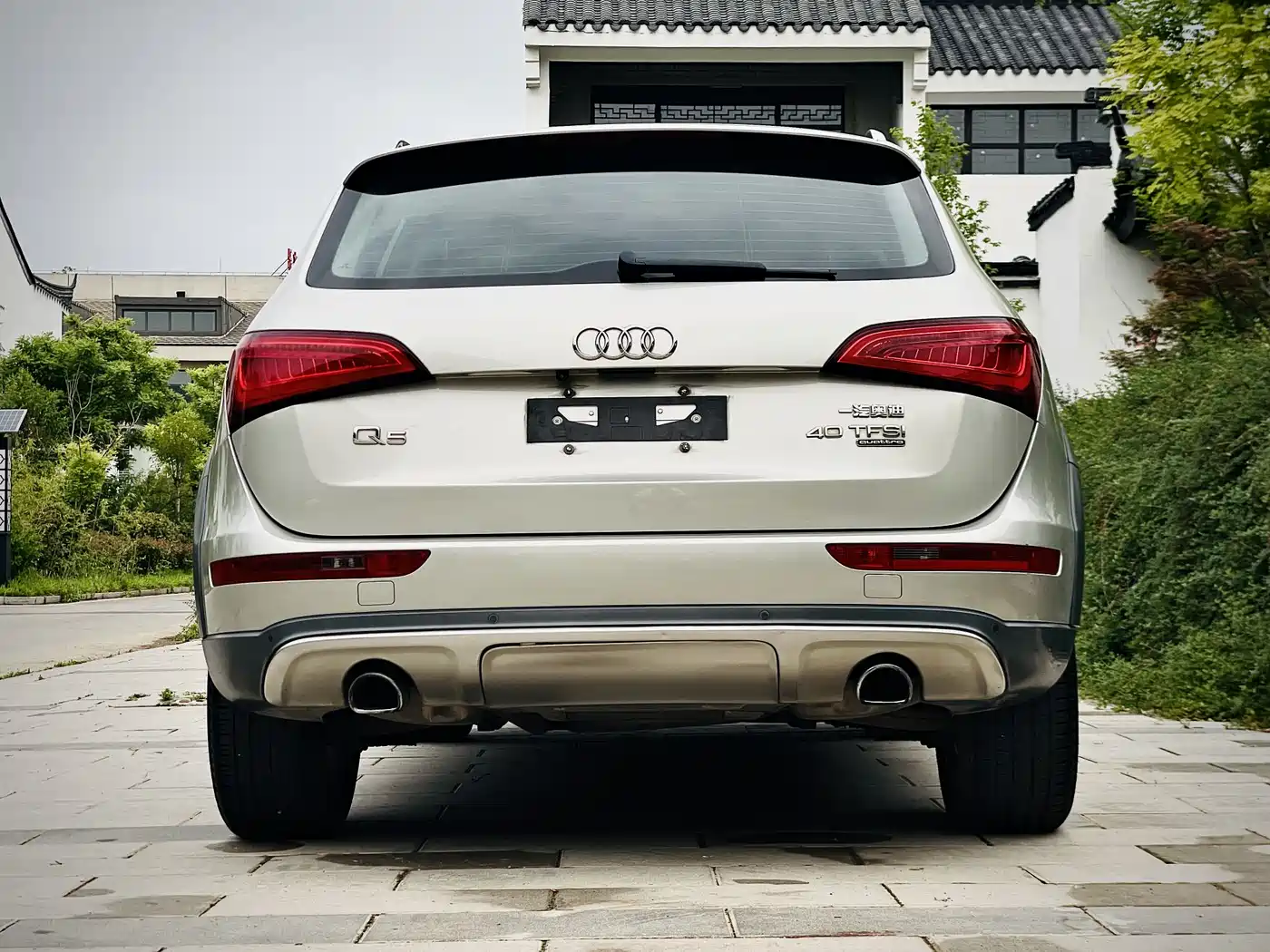 AUDI Q5