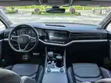 Фото 5 - Volkswagen Touareg