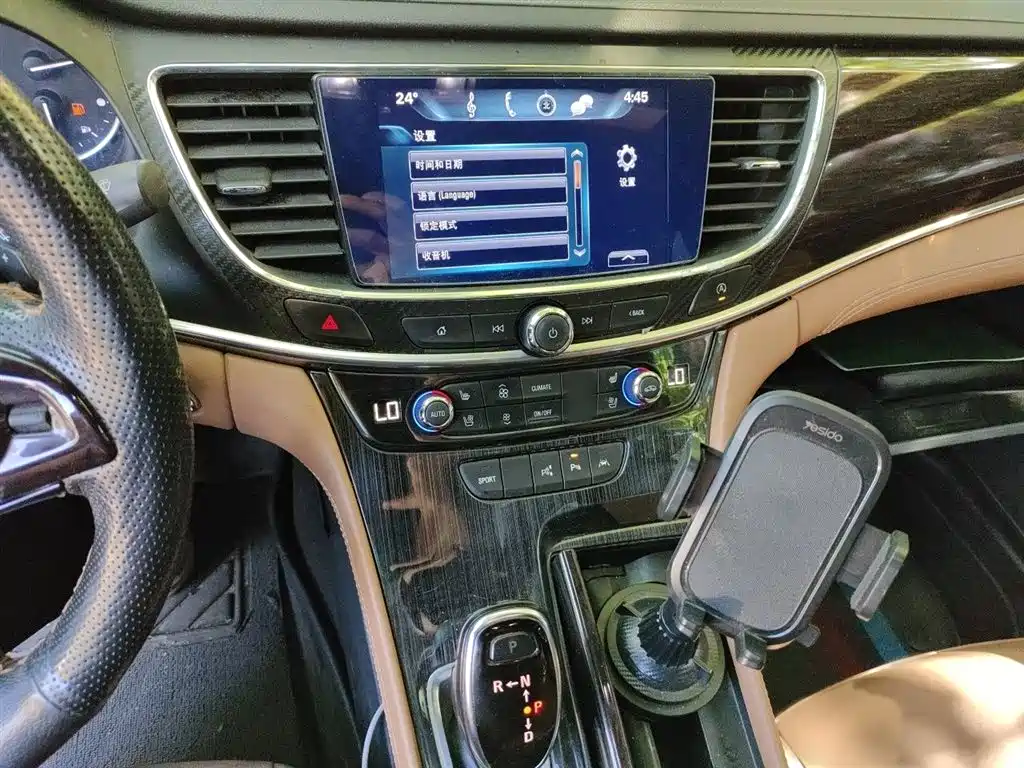 Buick LaCrosse 2016 Model 28T Luxury фото 6