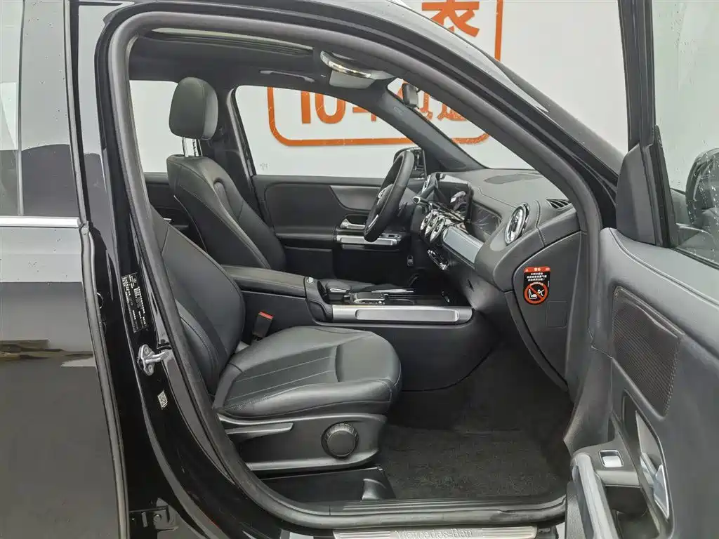 Mercedes-Benz GLB 2022 GLB 220 Dynamic фото 23