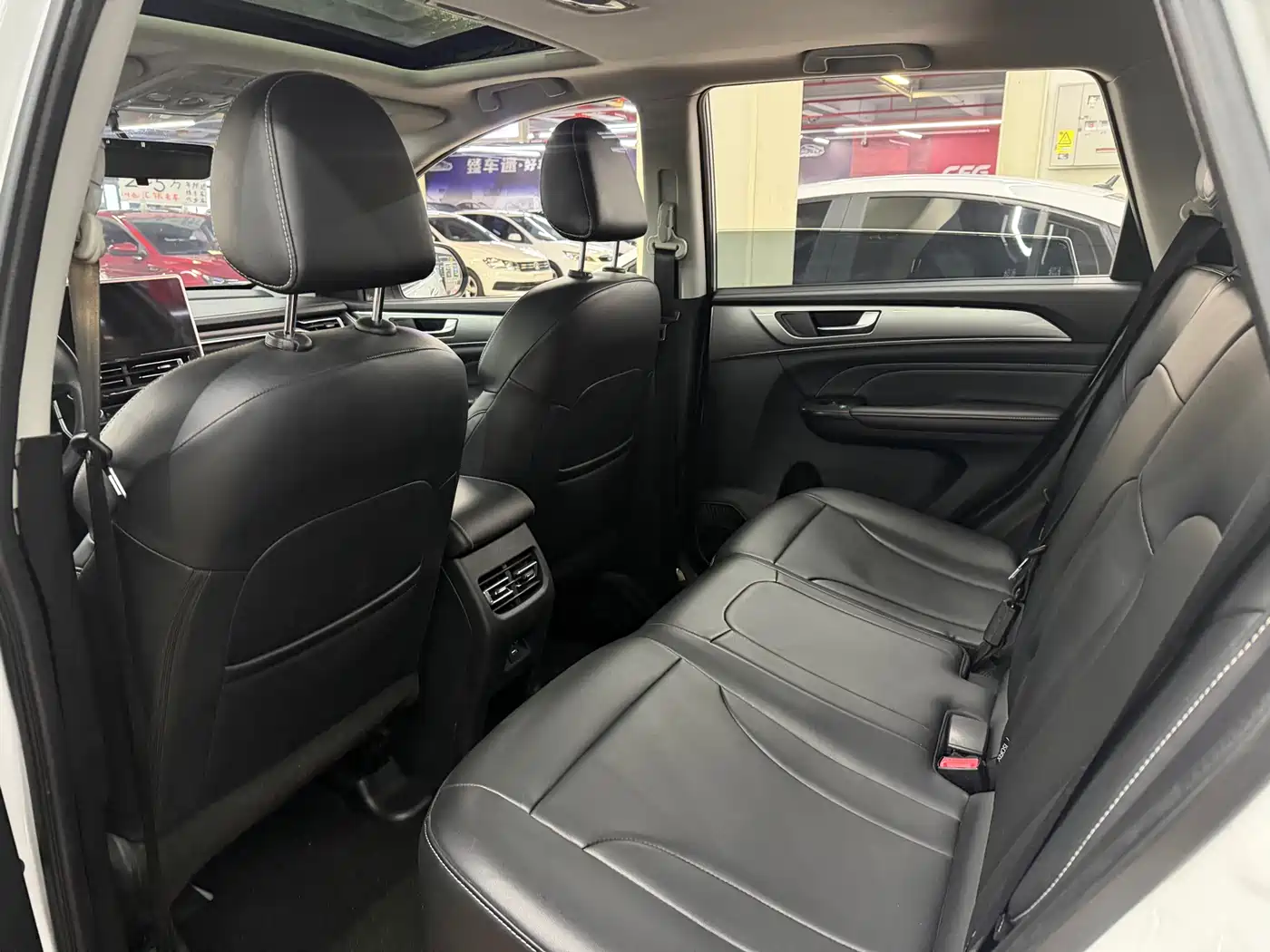 Haval M6 2021 PLUS 1.5T DCT Luxury Smart Connect фото 11