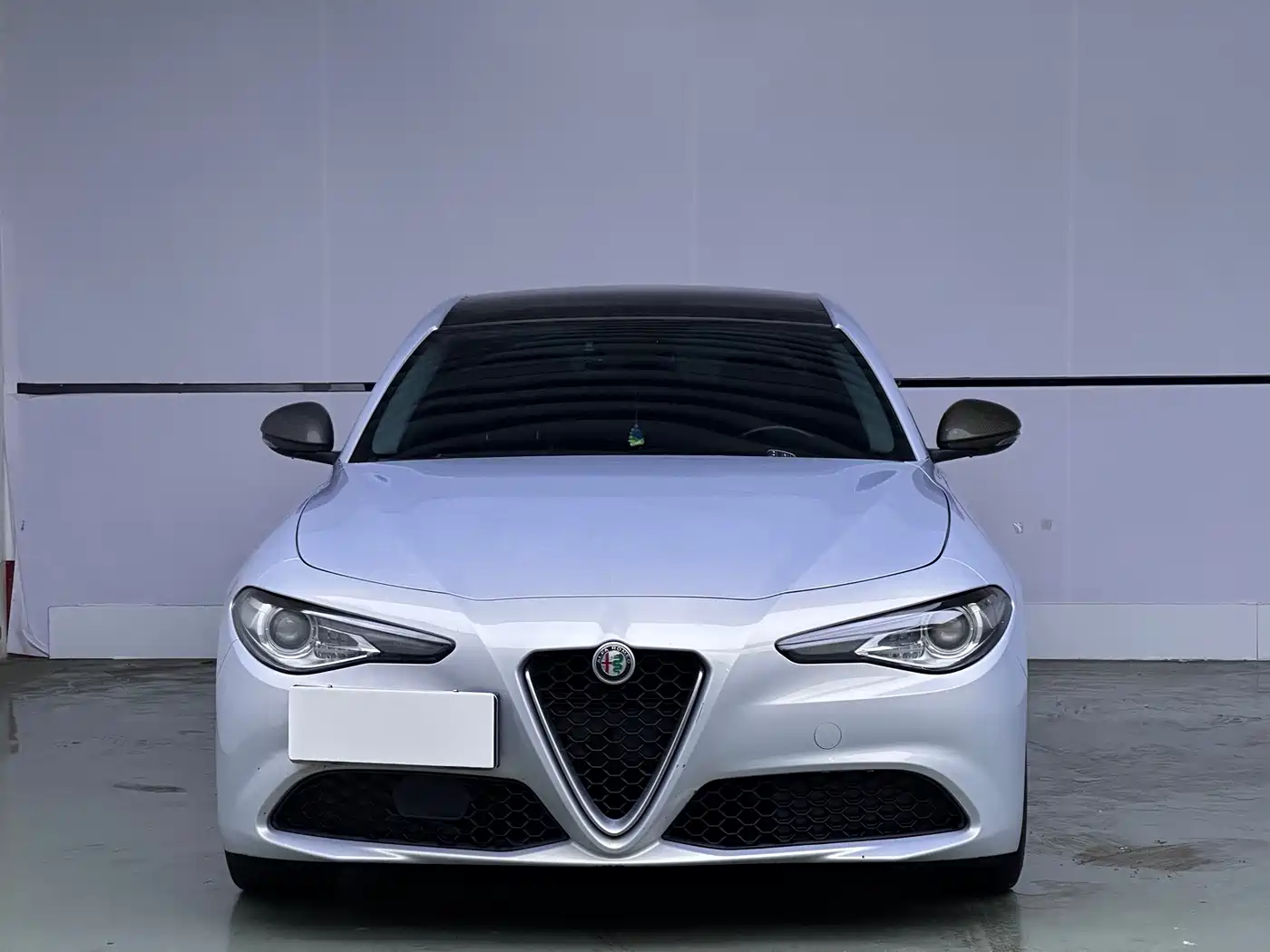 Alfa Romeo Giulia 2022 2021 2.0T 280HP Luxury