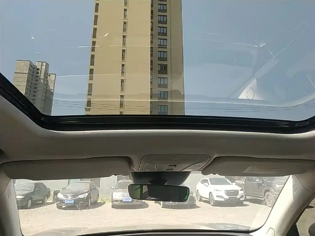 Hongqi HS5 2019 2.0T Smart Connect Enjoy Edition фото 18