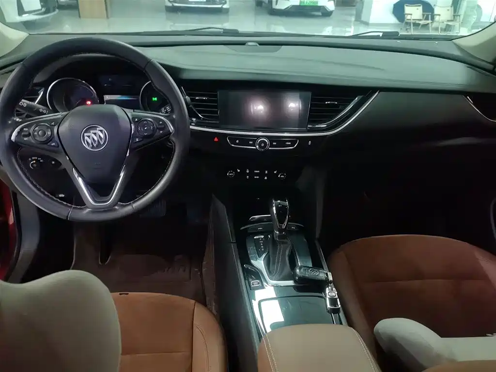 Buick Regal 2017 20T Luxury Model фото 6