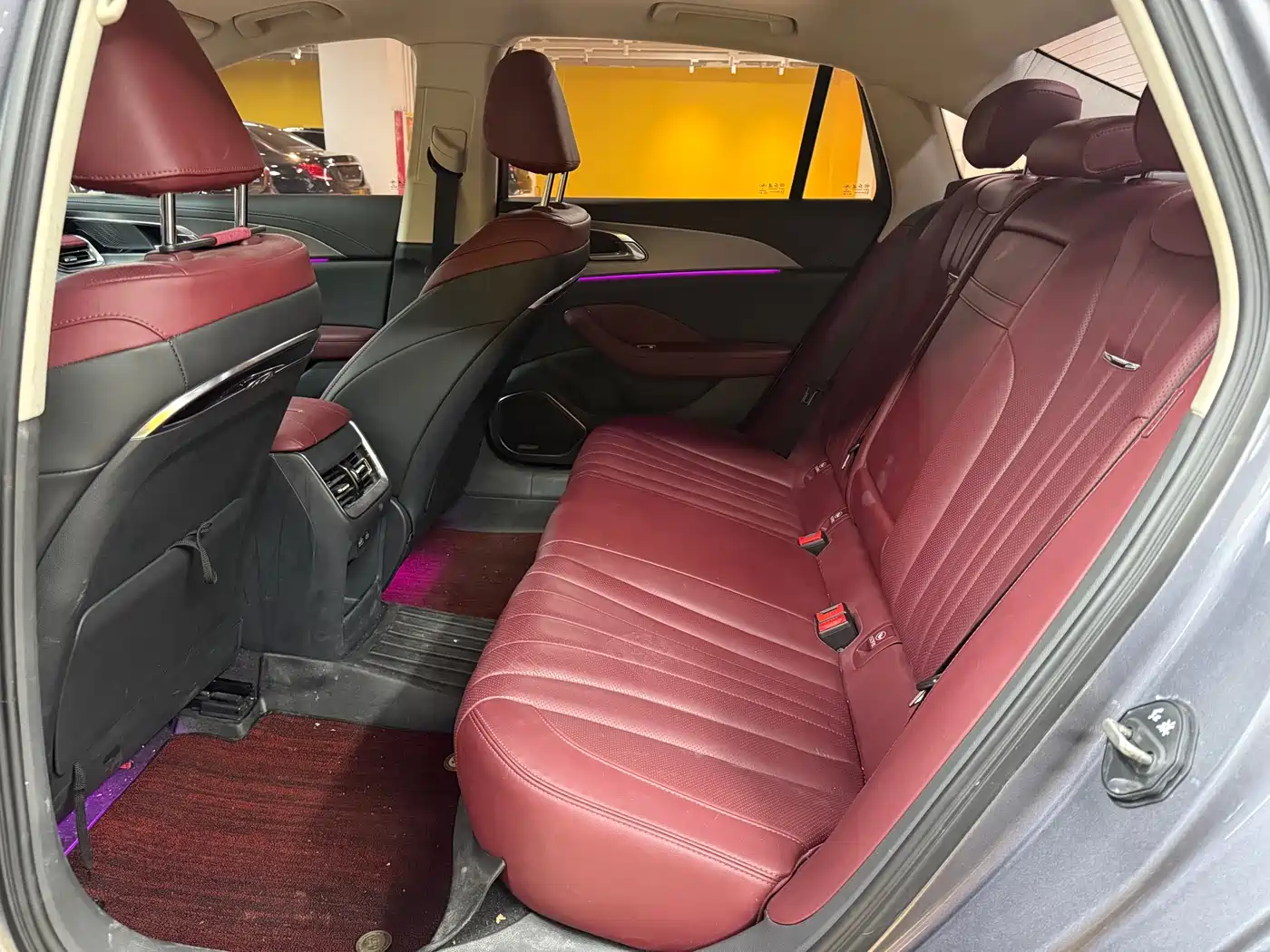 Hongqi H5 2023 2.0T Auto Smart Connect Flag Comfort фото 5