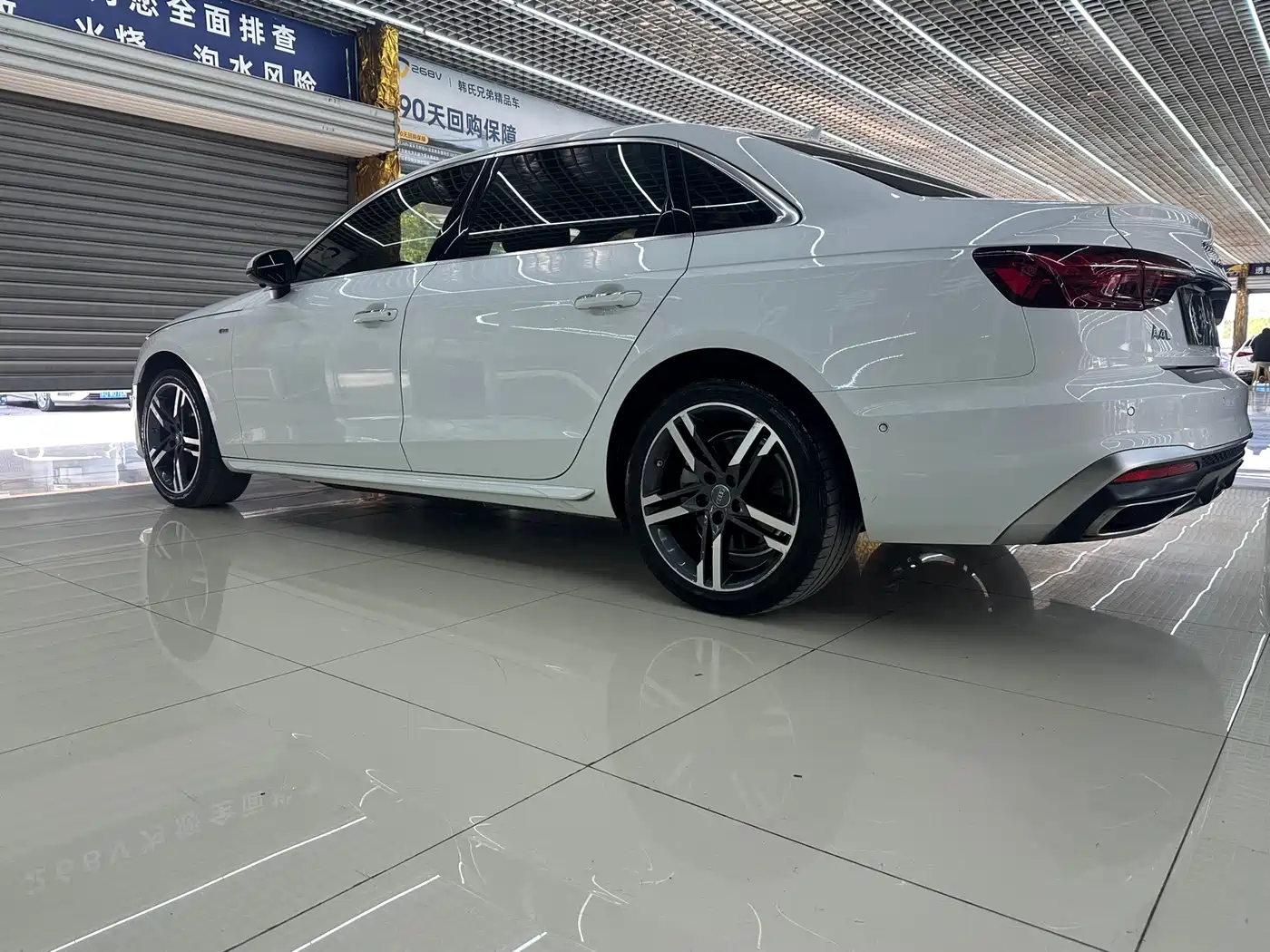 Audi A4L 2020 40 TFSI Luxury Dynamic фото 5