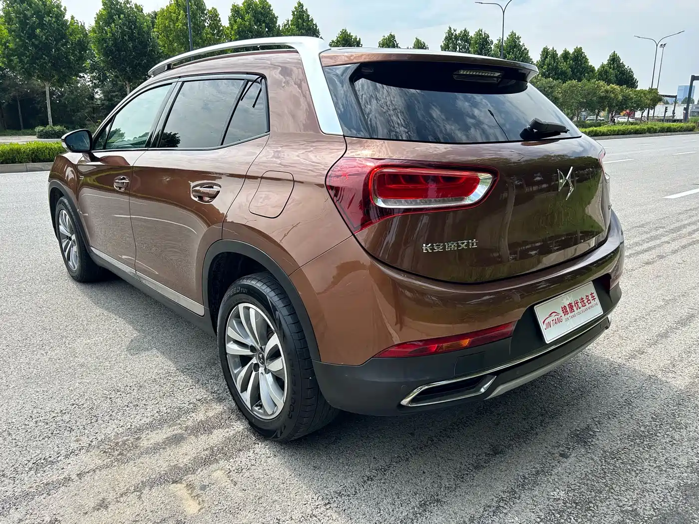 DS 6 2015 2014 1.6T Luxury Edition THP160