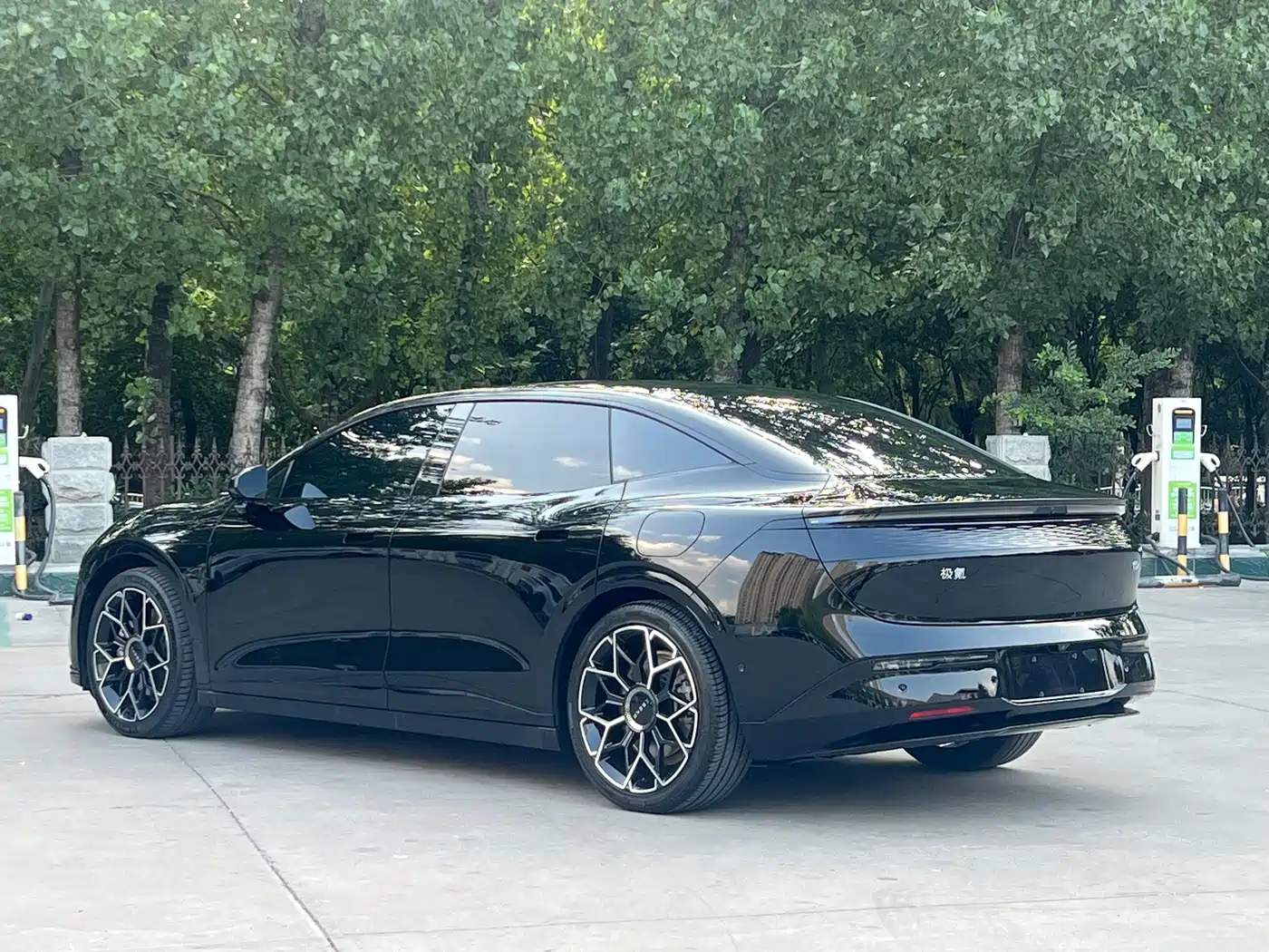ZEEKR 007 2024 2024 RWD Enhanced 75kWh