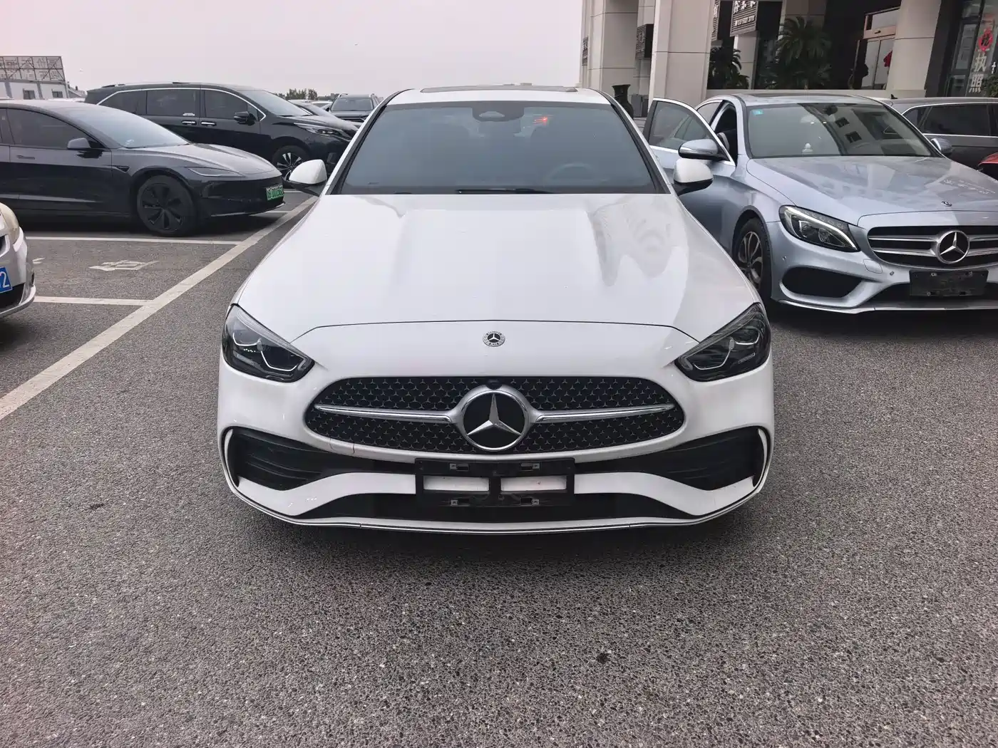 Mercedes-Benz C-Class 2023 C 200 L Sport фото 2