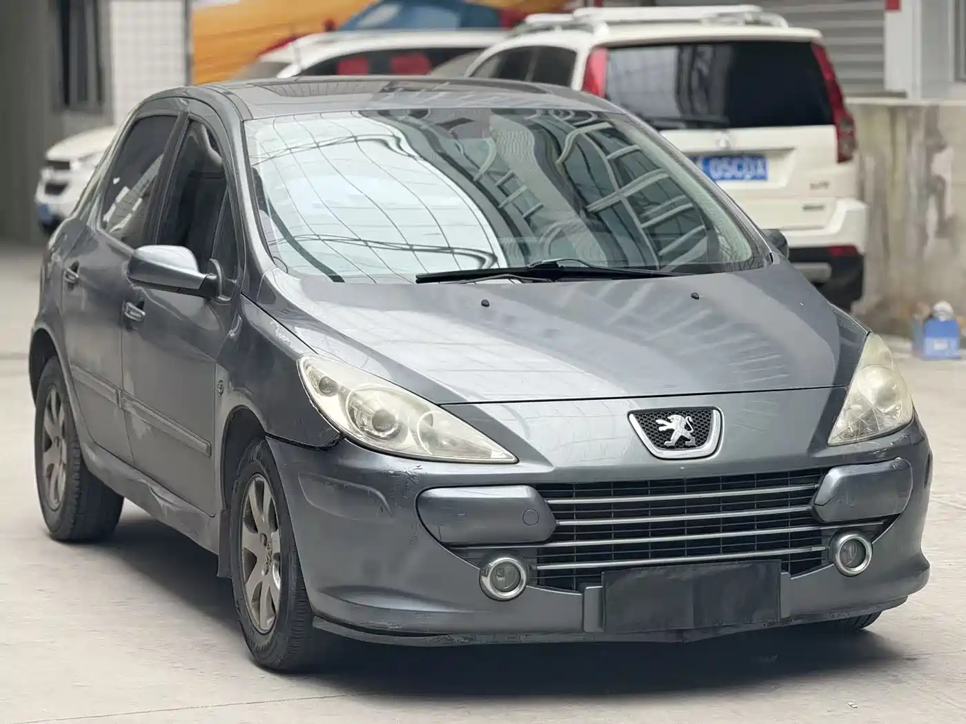 Peugeot 307 2013 Hatchback 1.6L Automatic Comfort фото 2