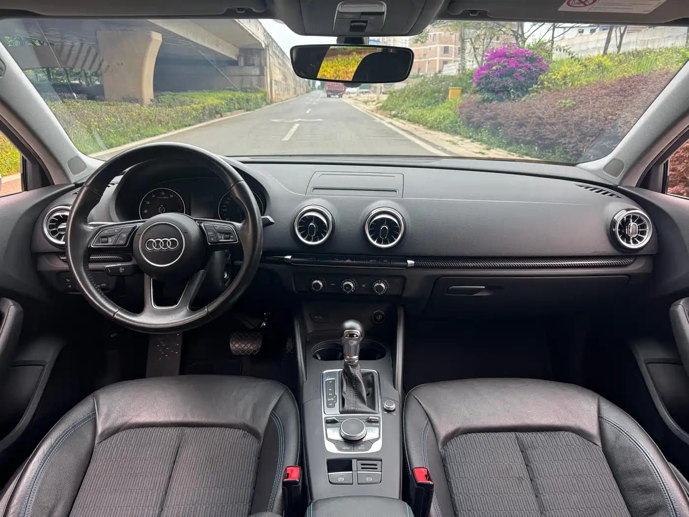 Audi A3 2019 Limousine 35 TFSI Fashion China V фото 3
