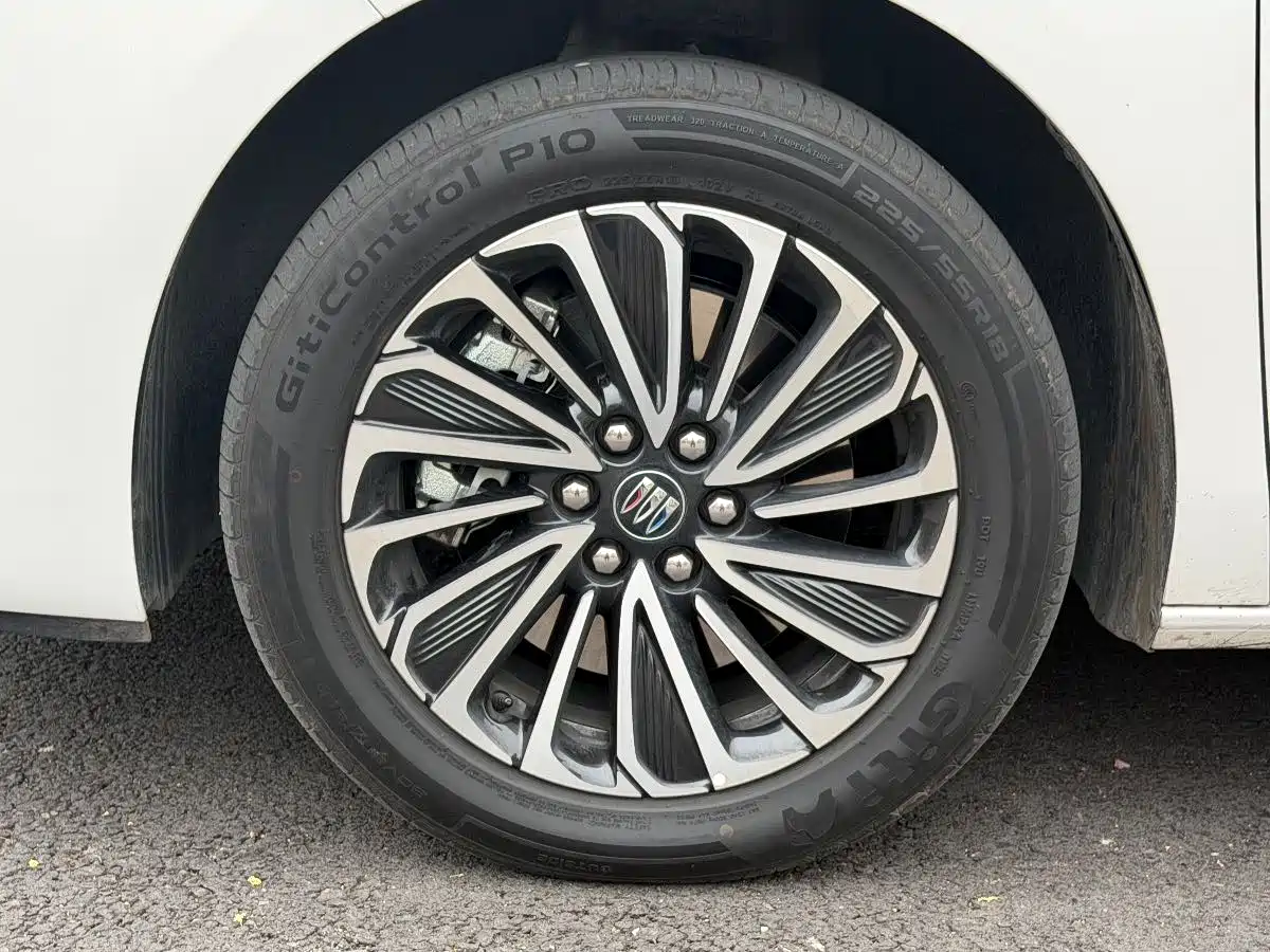 Buick GL8 New Energy 2025 Land Honor Premium Edition 7-Seater фото 11