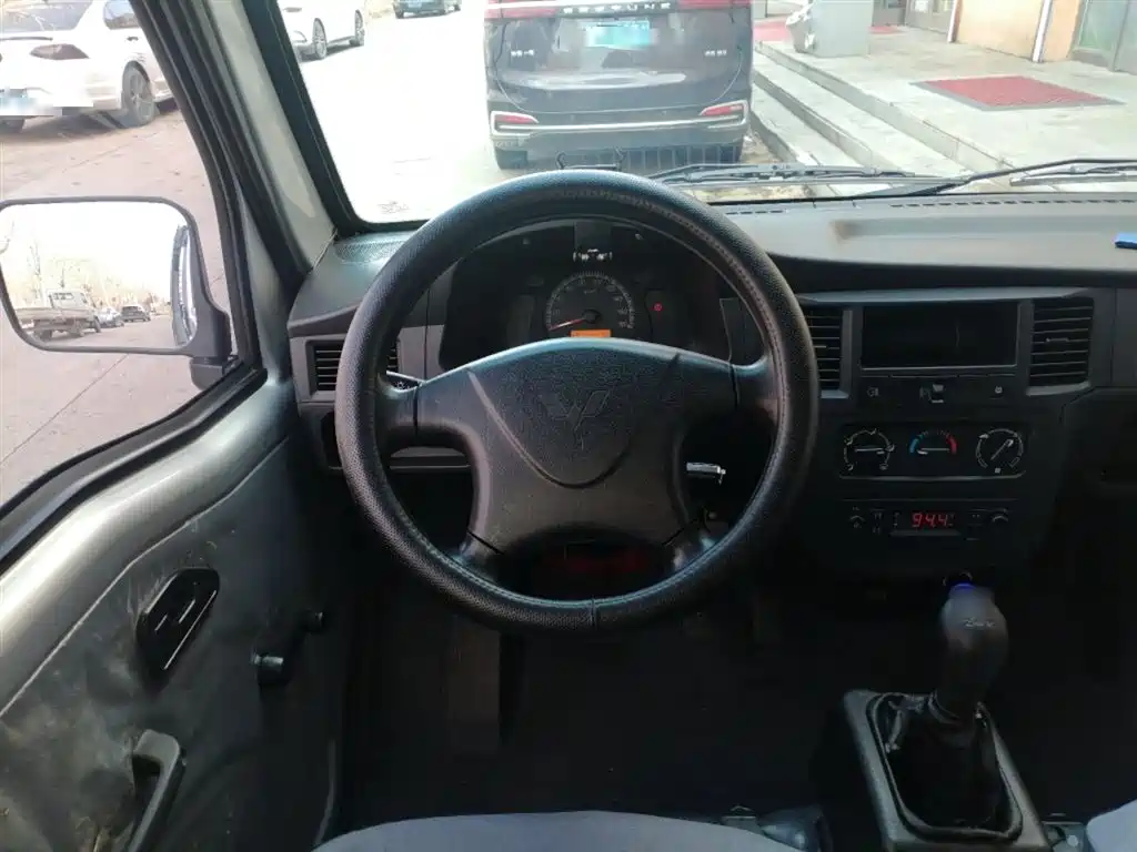 Wuling Motors Wuling Zhiguang 2022 2020 1.2L Utility China VI LSI