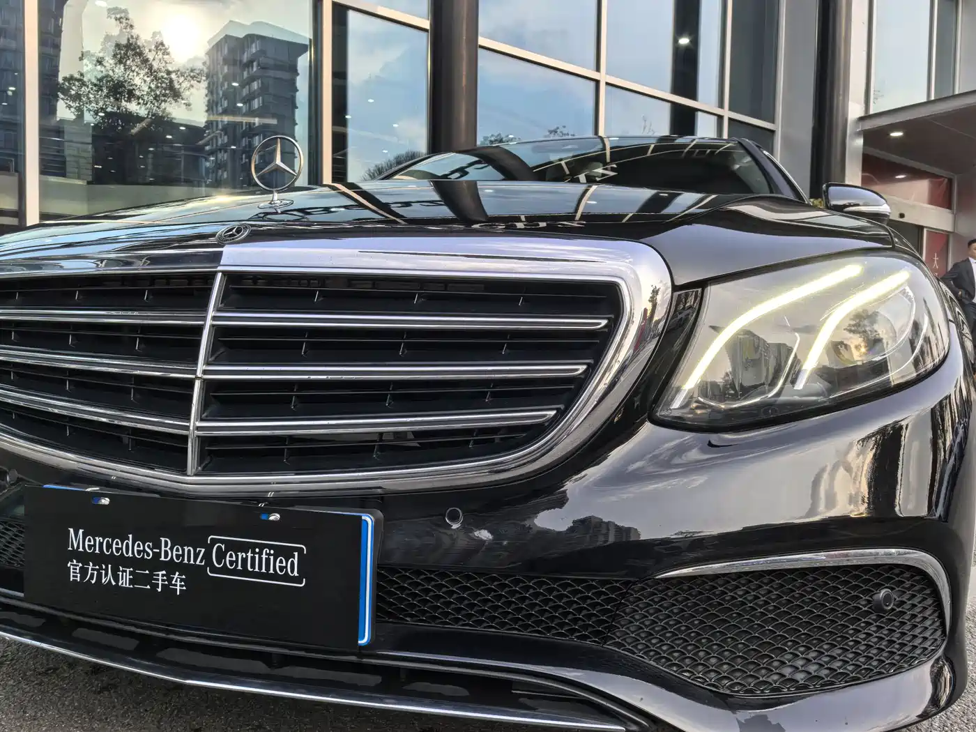 Mercedes-Benz E-Class 2016 E 200 L фото 5