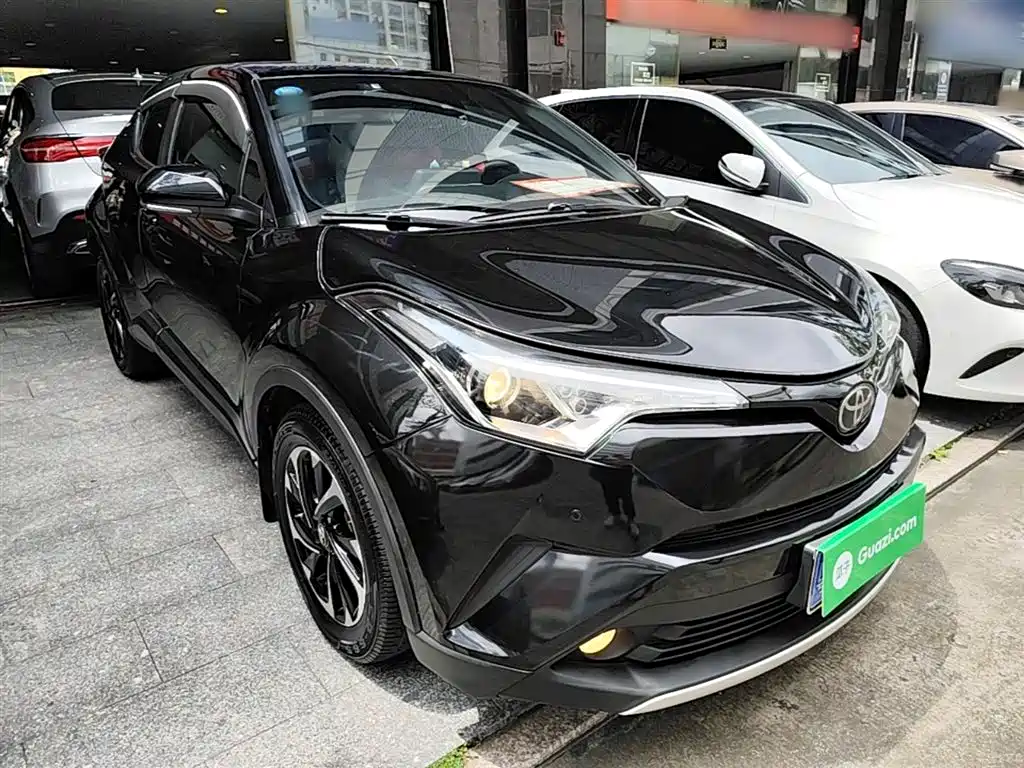 Toyota IZOA 2018 2.0L Yichi Edition China V фото 4