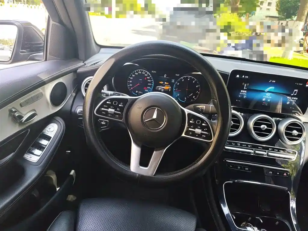 Mercedes-Benz GLC 2020 GLC 260 L 4MATIC Dynamic фото 7