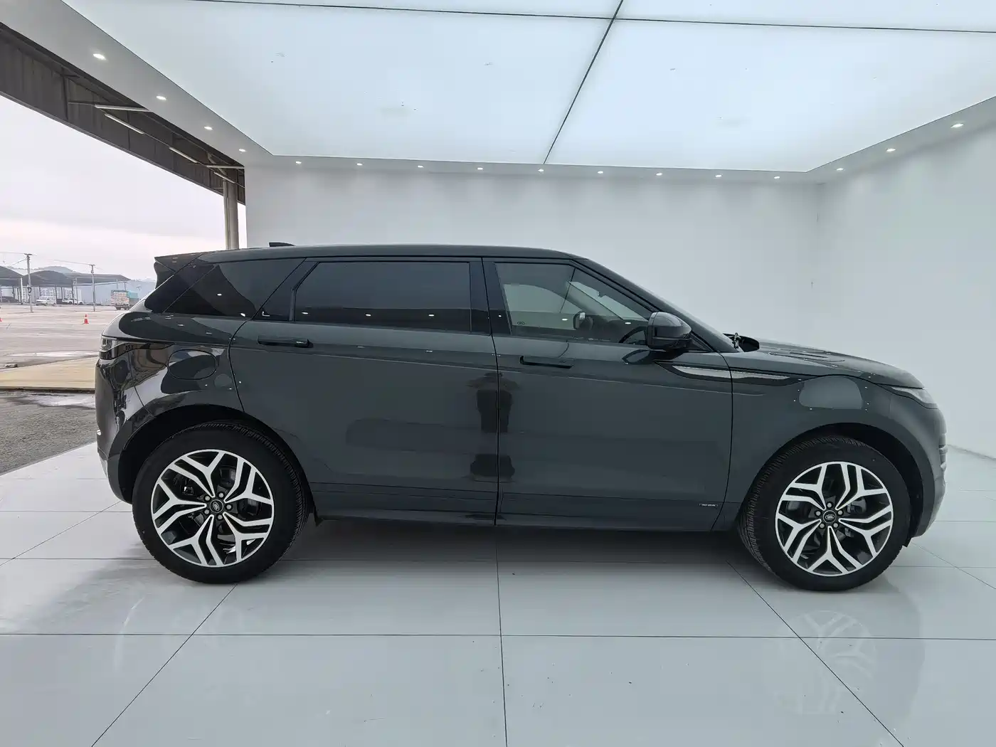 LAND ROVER RANGE ROVER AURORA