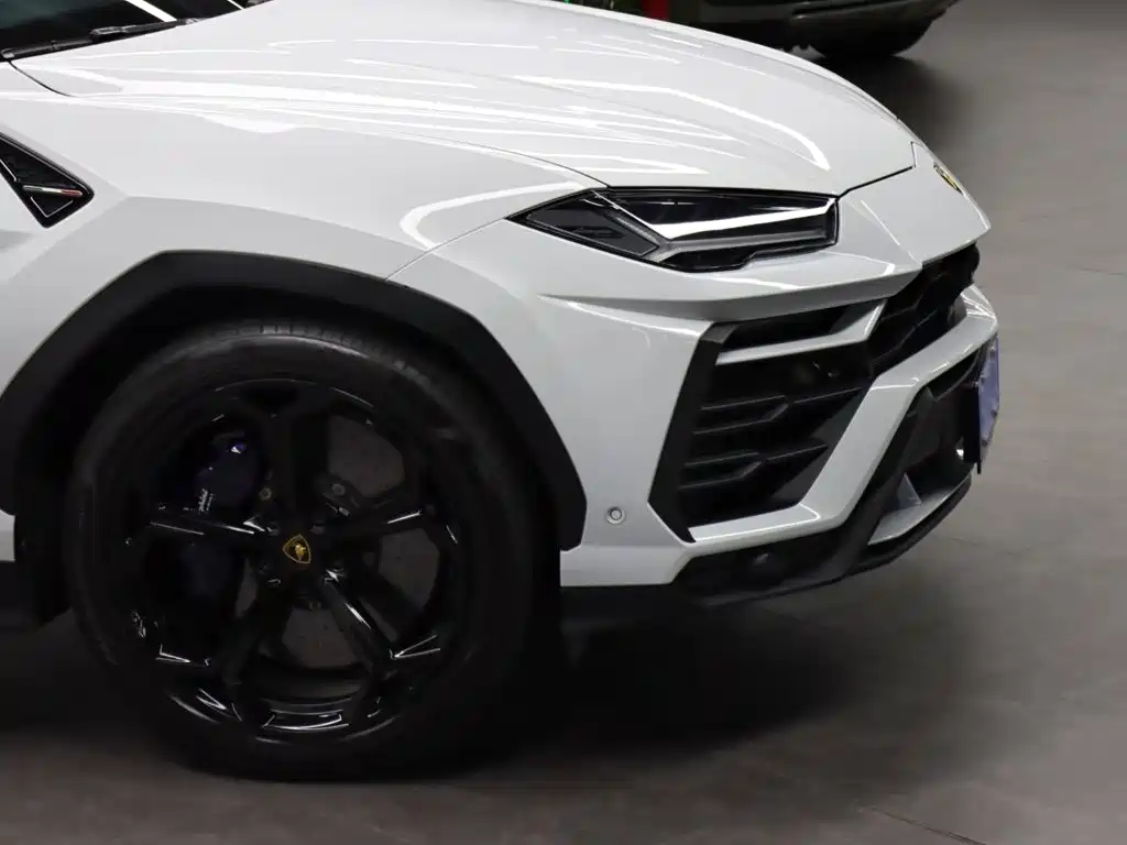 Lamborghini Urus 2019 2018 4.0T V8