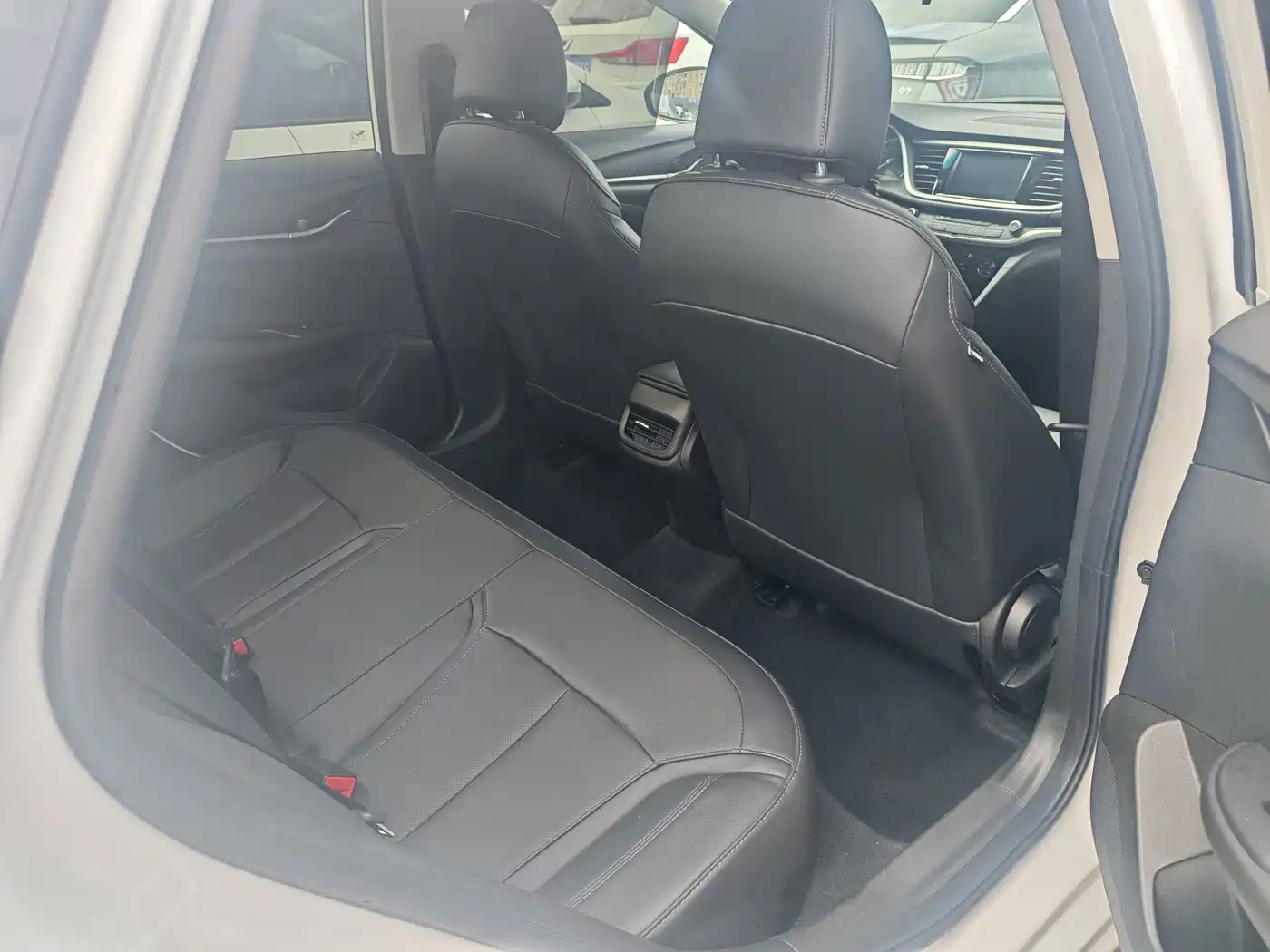 Photo 10 - Buick Excelle