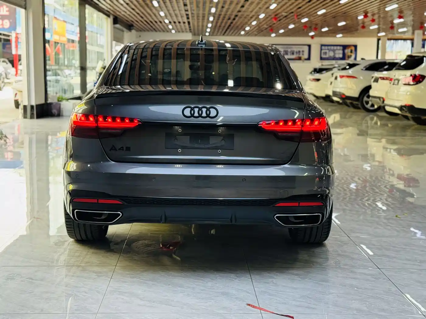 AUDI A4L