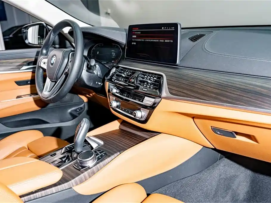 BMW 6 Series GT 2021 Facelift 630i Luxury Design Package фото 18