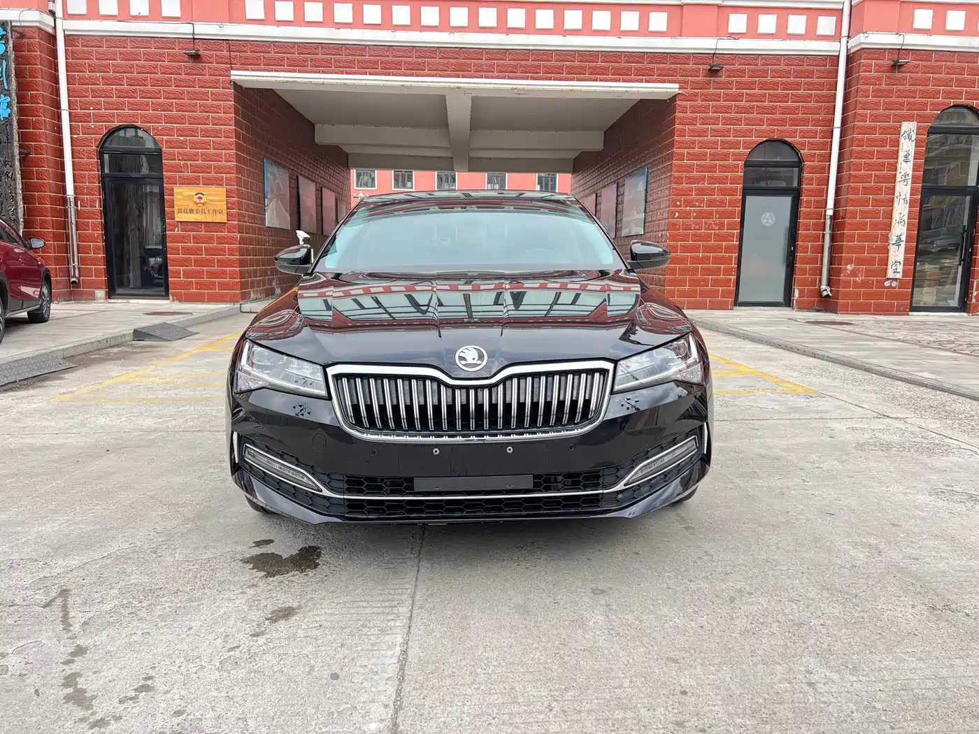 Škoda Superb 2023 — пригон из Китая