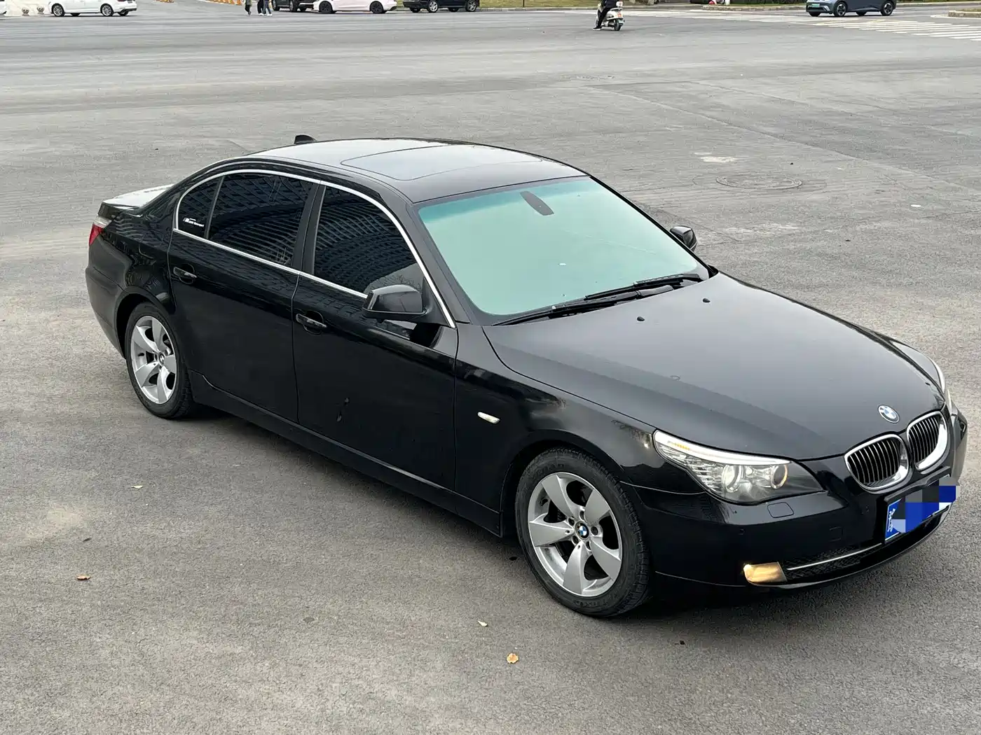 BMW 5 Series 2009 Model 525Li Luxury фото 6