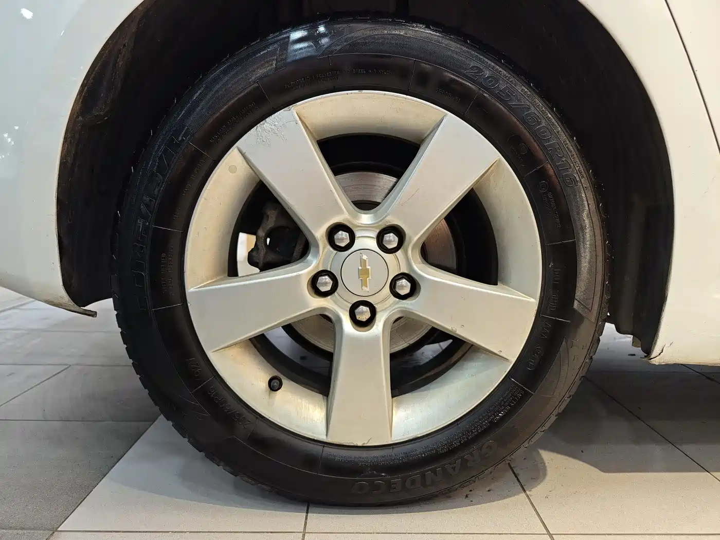 Chevrolet Cruze 2013 Model 1.8L SE AT фото 29