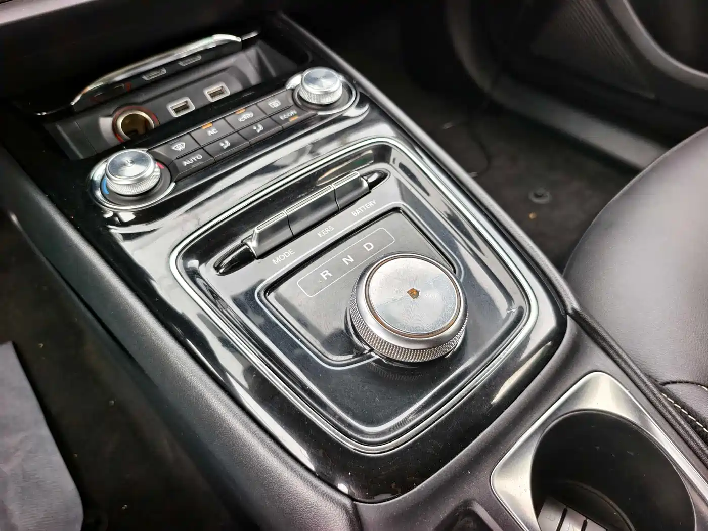 ROEWE EI5