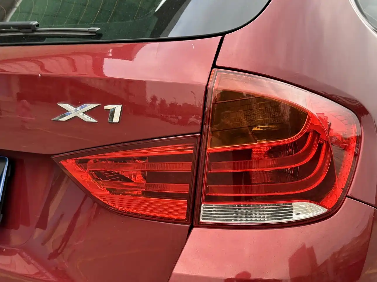BMW X1 (Import) 2011 2010 xDrive25i