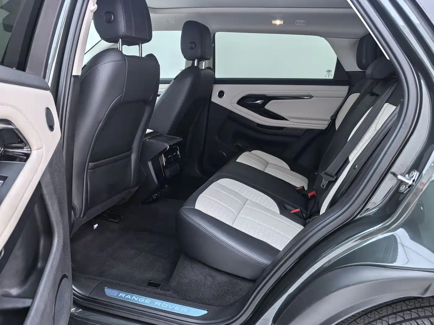 LAND ROVER RANGE ROVER AURORA